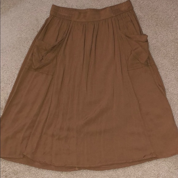 Old Navy Dresses & Skirts - 🍁 OLD NAVY - Brown Midi Skirt - Size Small